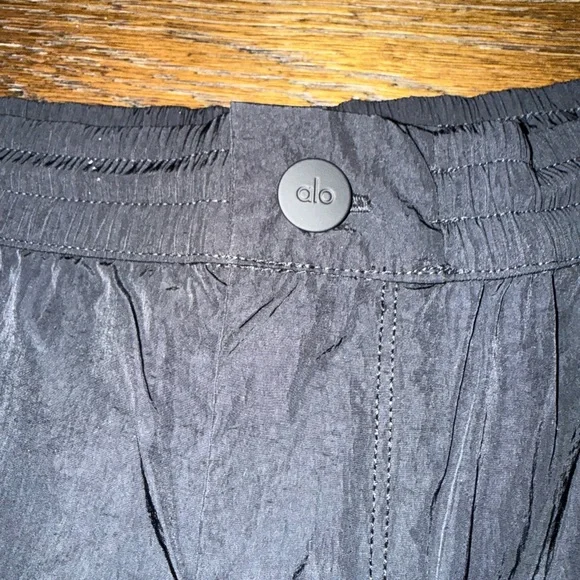 ALO Yoga Axis Cargo Trousers